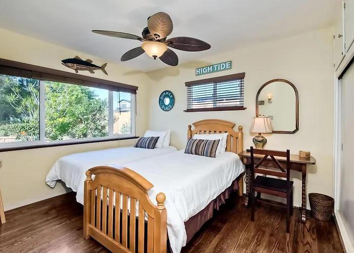 Walk To Beach - Bbq - Fire Pit - Outdoor Dining